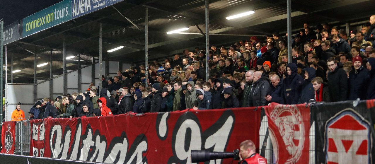 Kaartinfo: Oefenduel Almere City FC - FC Twente